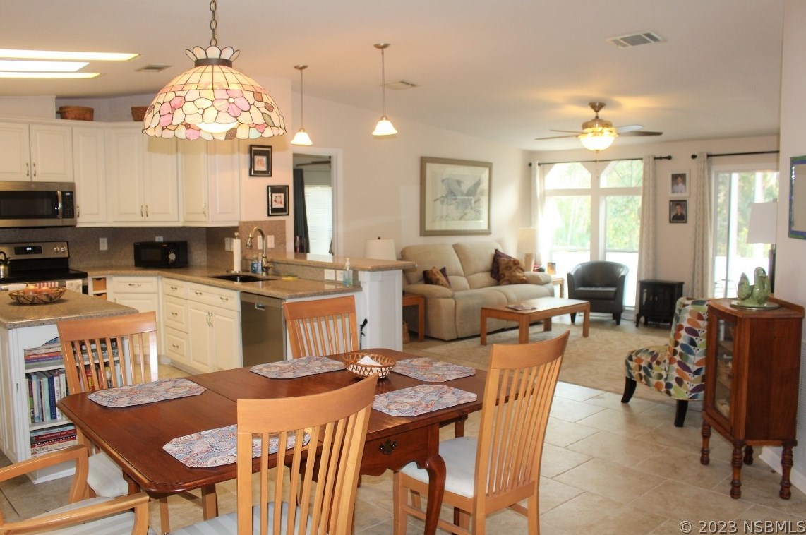337 Water Landing Dr, Oak Hill, FL 32759