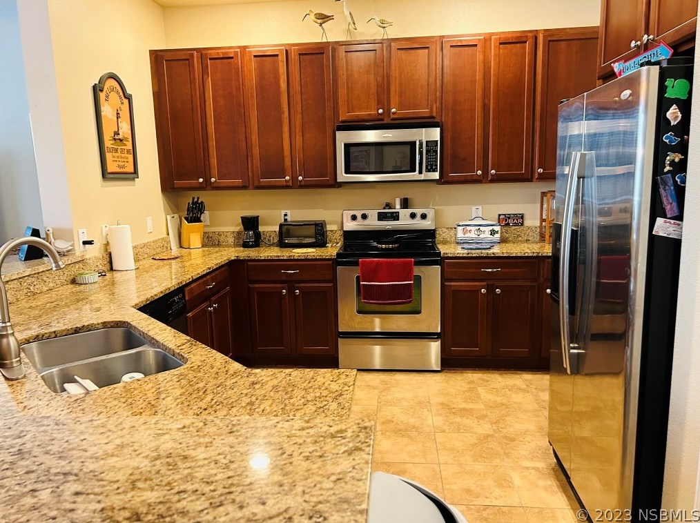 603 Mount Olympus Blvd, New Smyrna FL  32168-2421 exterior