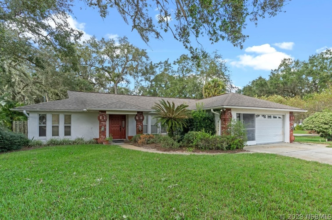 1828 Mango Tree Dr, Edgewater, FL 32132