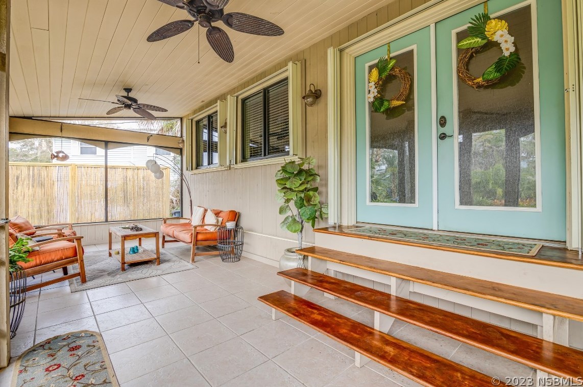 2835 Sunset Dr, New Smyrna, FL 32168