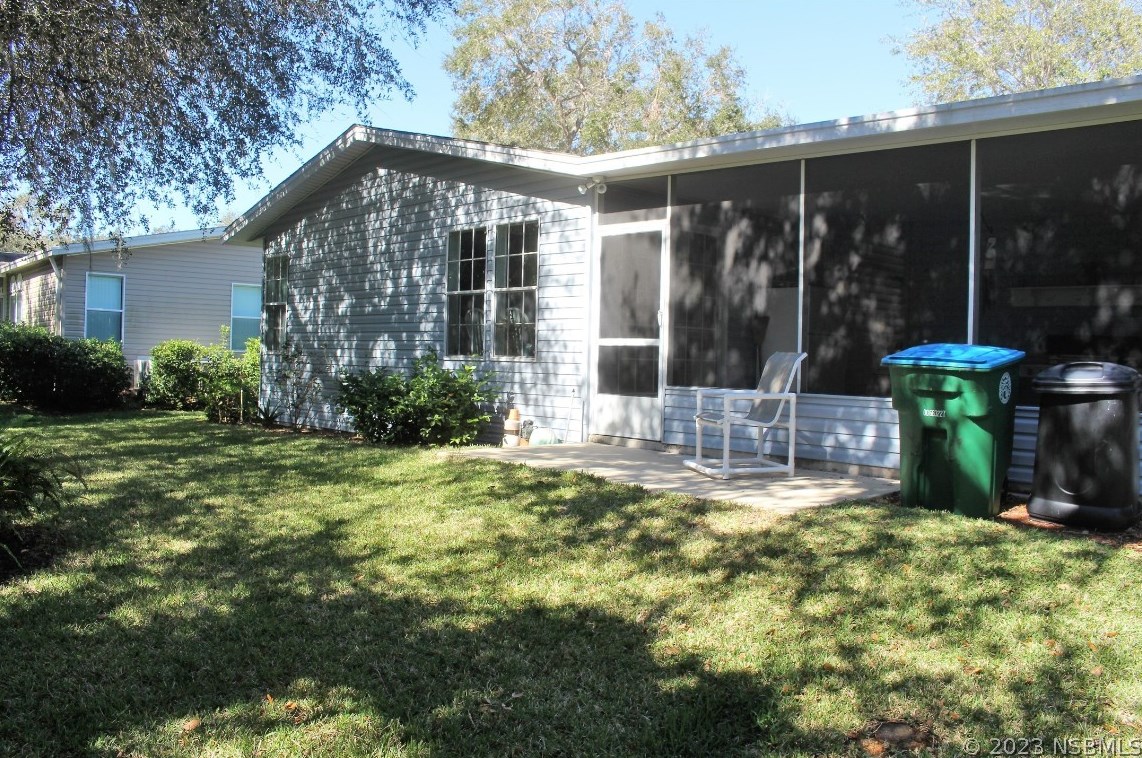 321 Water Landing Dr, Oak Hill, FL 32759