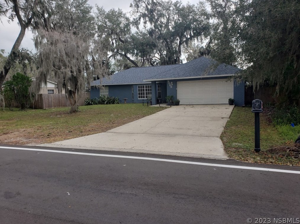 2009 Mango Tree Dr, Edgewater, FL 32141