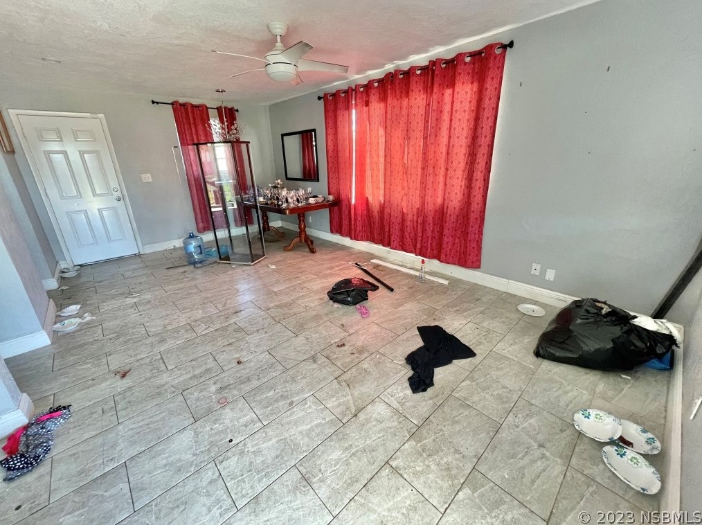 460 S Caroline St, Daytona Beach, FL 32114