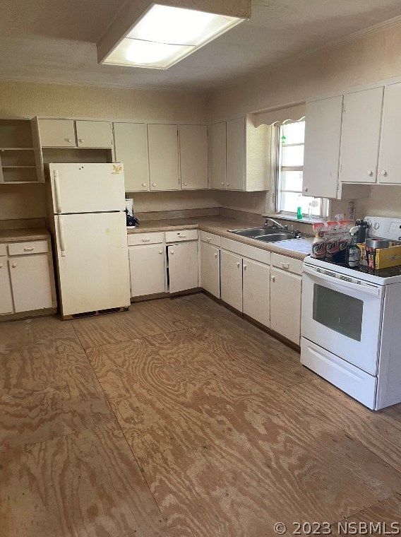 2478 Glencoe Rd, New Smyrna, FL 32168-9360