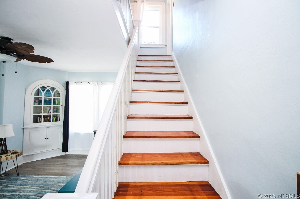 110 Peninsula Ave, New Smyrna FL 32169-2228 exterior