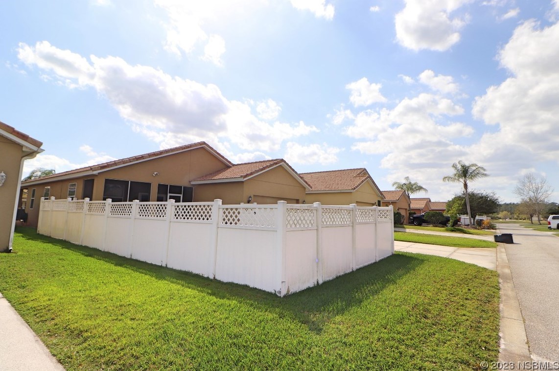 3449 Velona Ave, New Smyrna FL  32168-4675 exterior