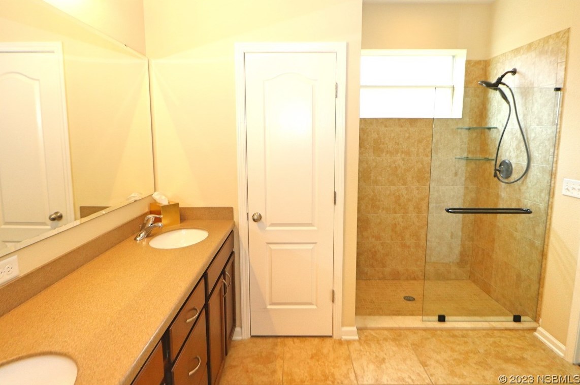 3449 Velona Ave, New Smyrna FL  32168-4675 exterior