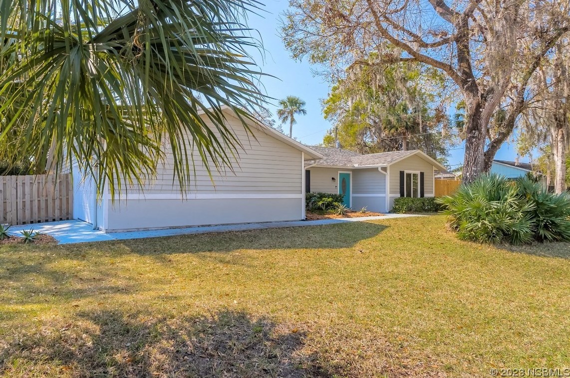 3004 Needle Palm Dr, Edgewater, FL 32141