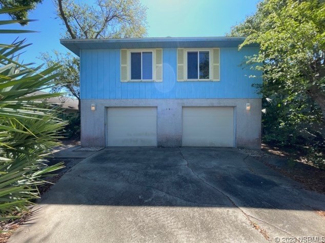 809 E 23rd Ave, New Smyrna, FL 32169