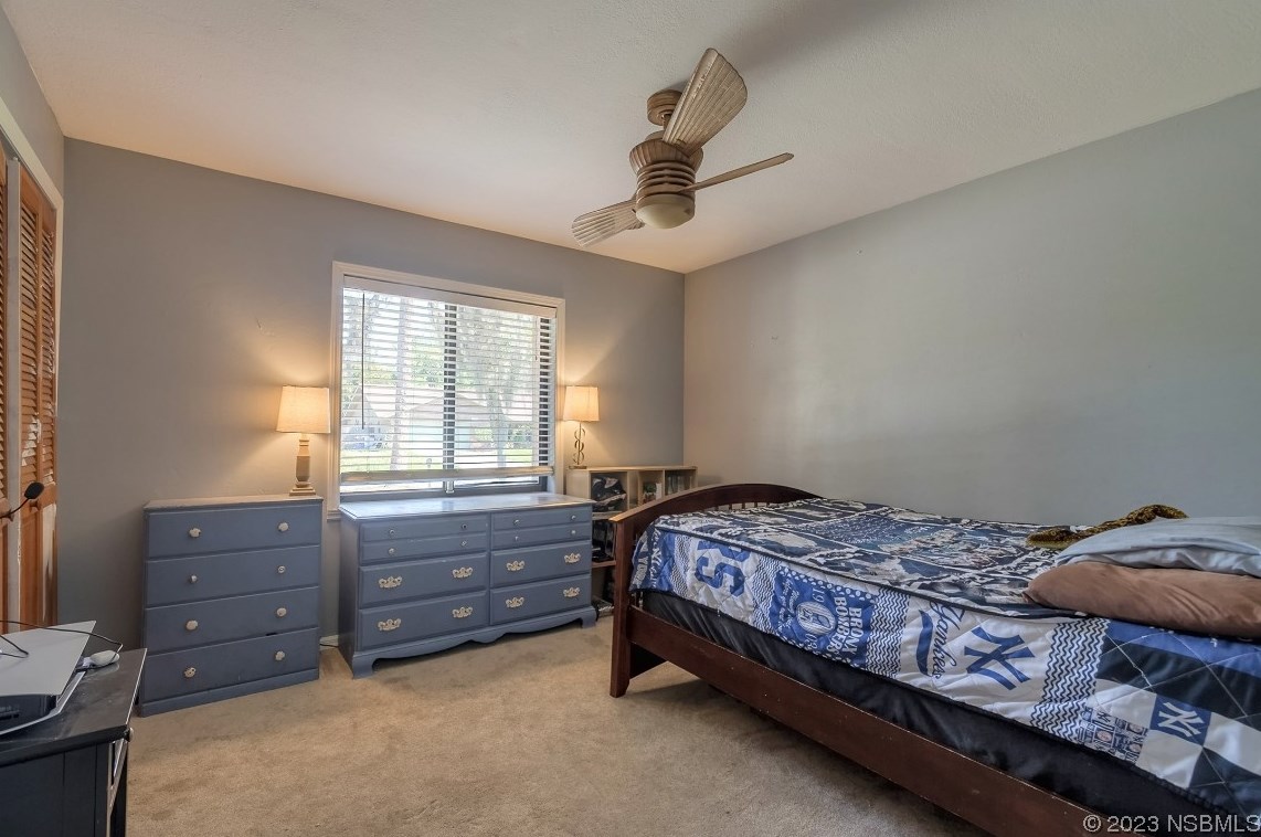 2908 Willow Oak Dr, Edgewater FL  32141-5601 exterior