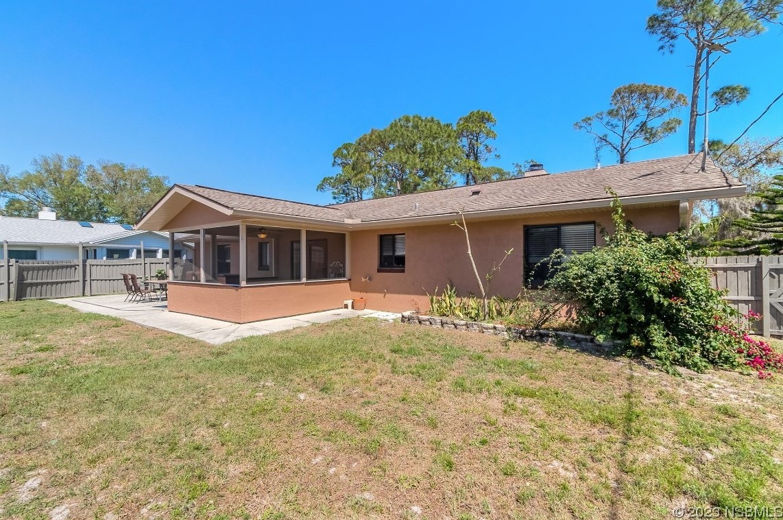 2908 Willow Oak Dr, Edgewater FL  32141-5601 exterior