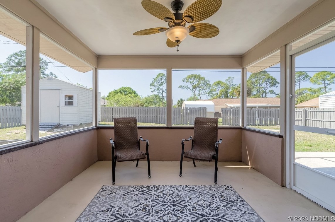 2908 Willow Oak Dr, Edgewater FL  32141-5601 exterior