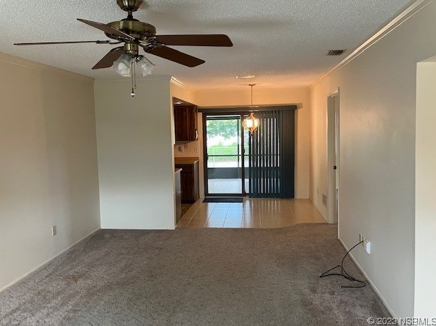 49 Pelican Dr, Edgewater FL  32141-4209 exterior