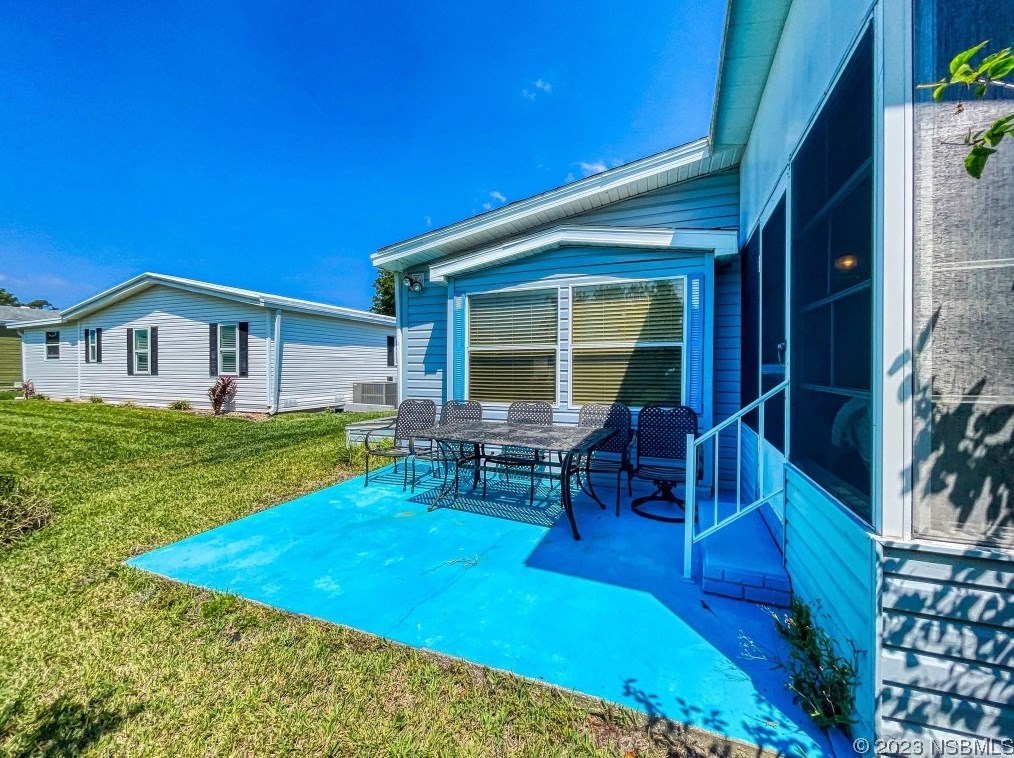 700 Starboard Ave, Edgewater, FL 32141