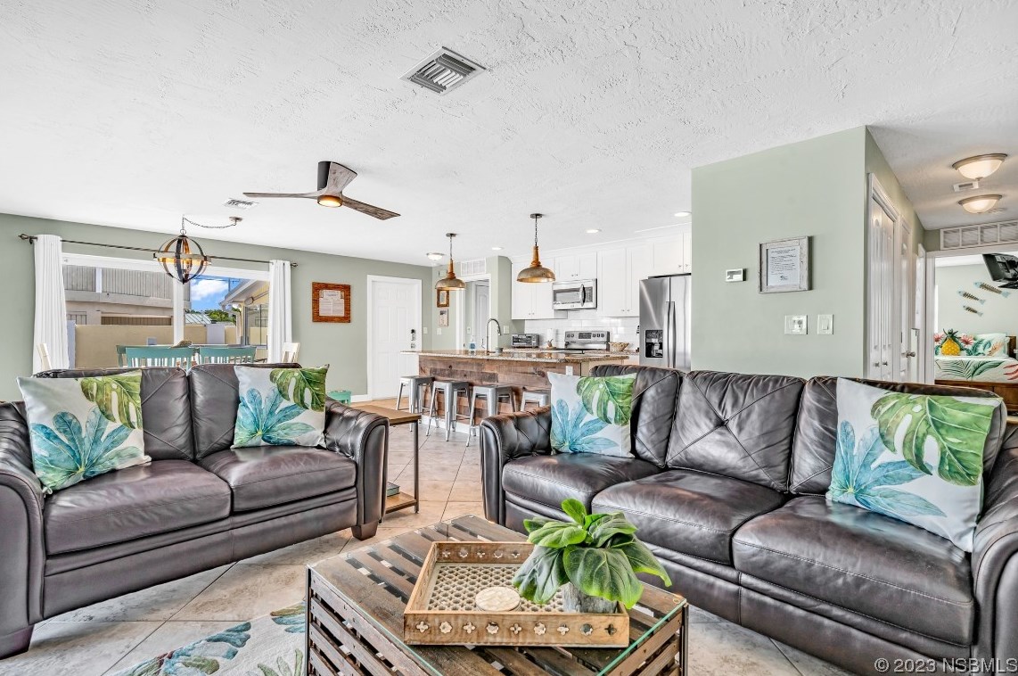 8188 Aviation Blvd, Marathon, FL 33050