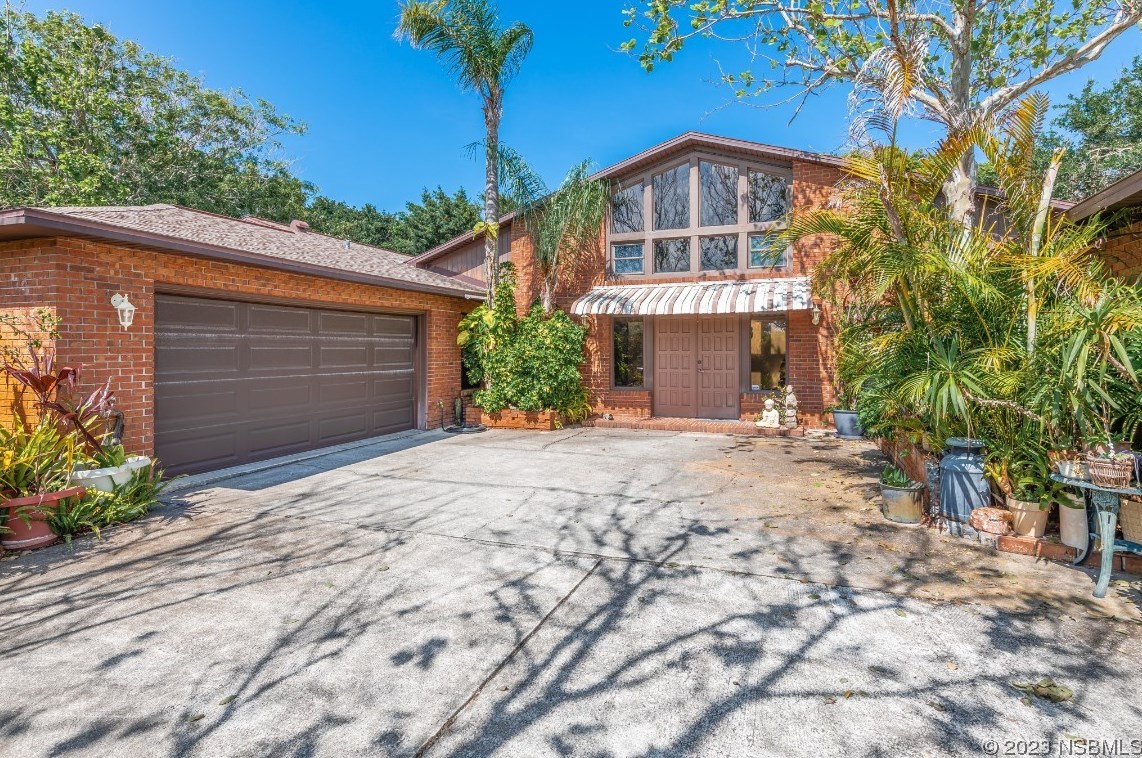 74 Buschman Dr, Daytona Beach, FL 32127