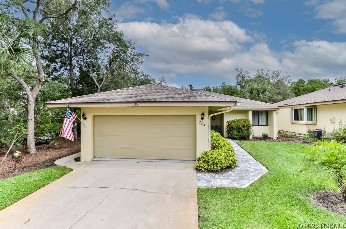 264 Canterbury Cir, New Smyrna, FL 32168-7991