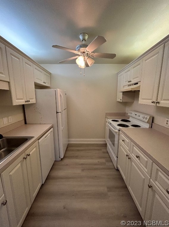 14 Birdie Dr, New Smyrna FL  32168-6106 exterior
