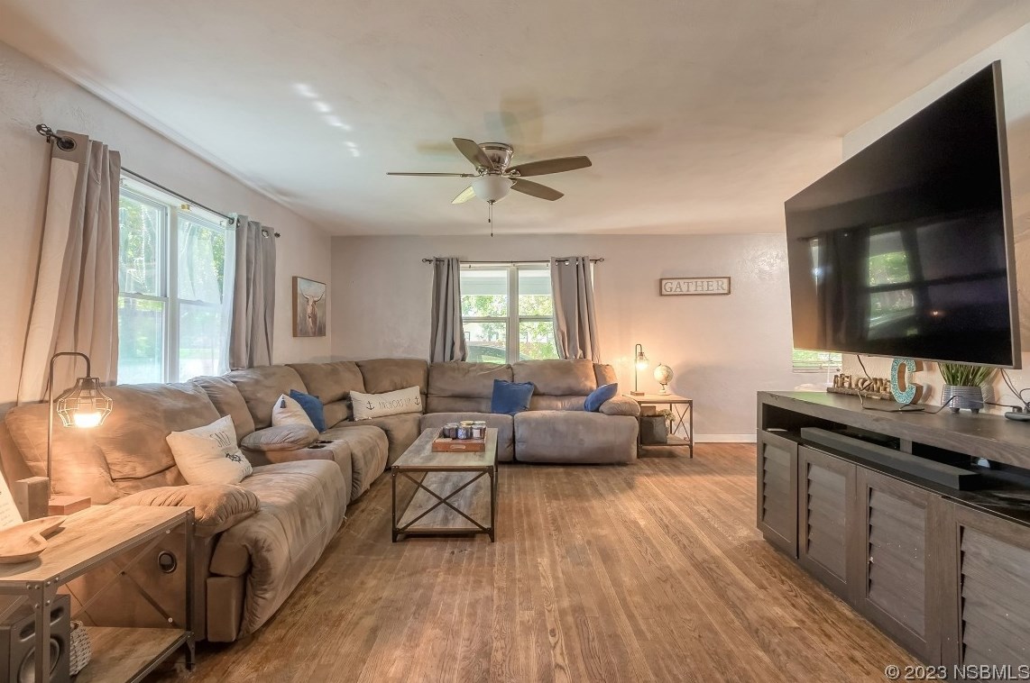 145 N Seneca St, Daytona Beach, FL 32114