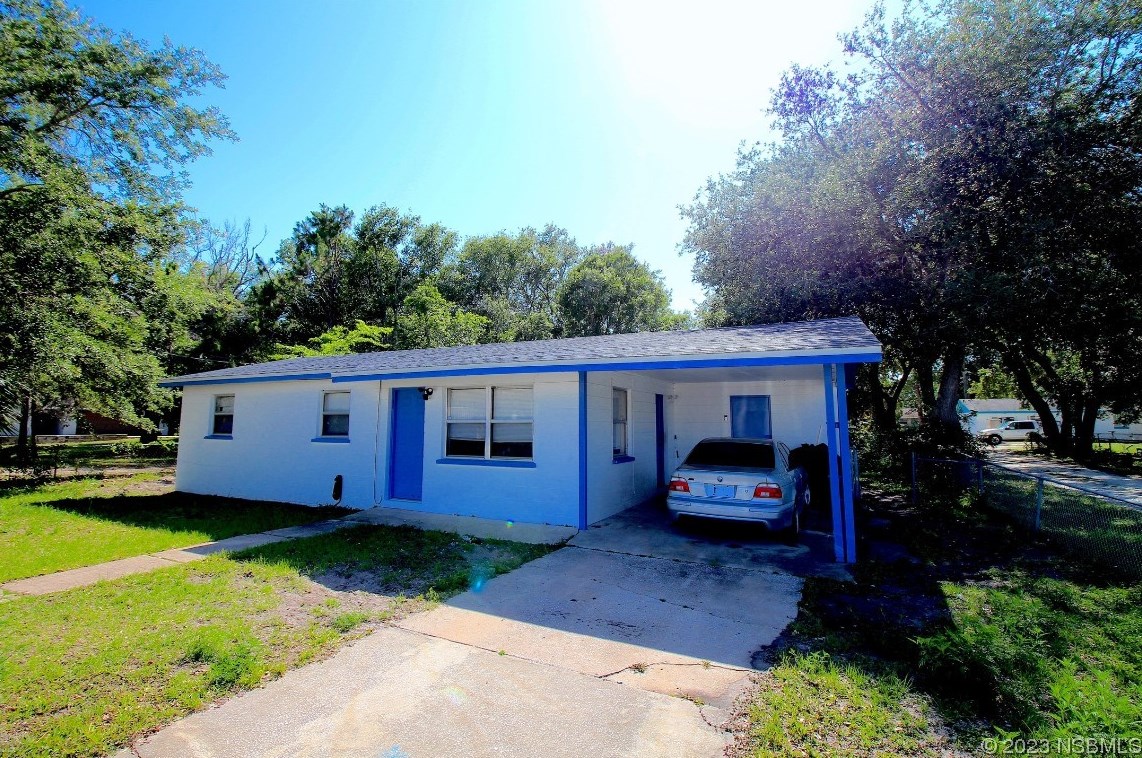 910 Oleander St, New Smyrna, FL 32168-9426