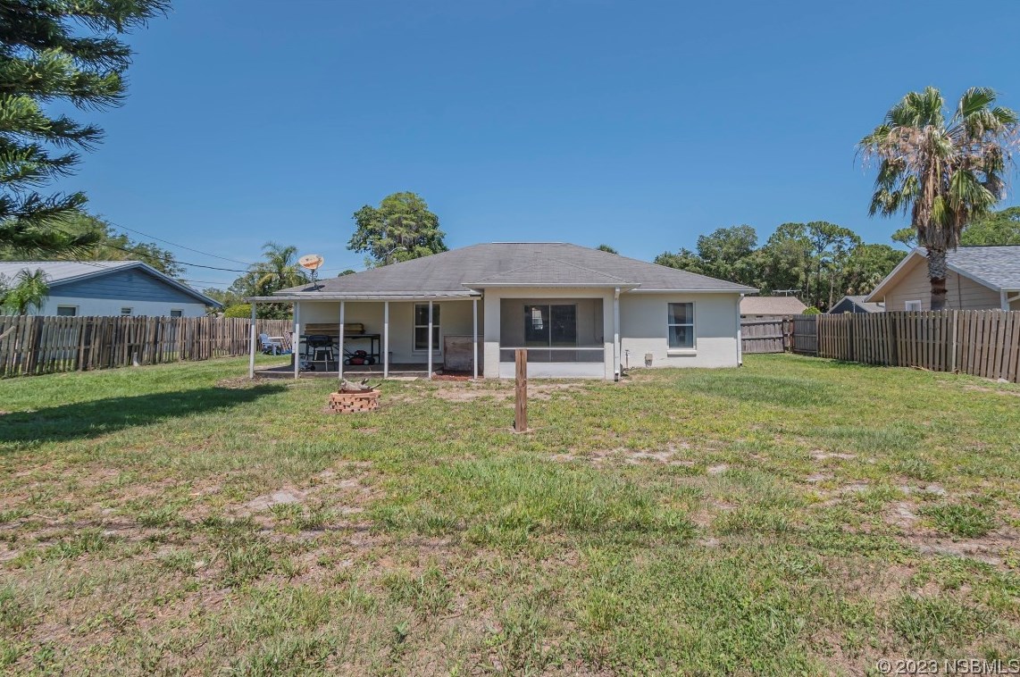 2716 Juniper Dr, Edgewater FL  32141-5412 exterior