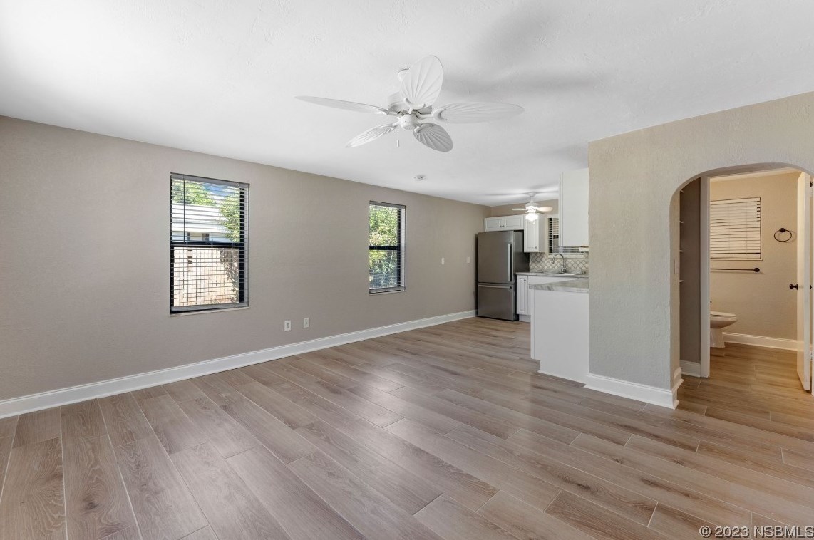 403 Conrad Dr, New Smyrna FL  32168-5816 exterior