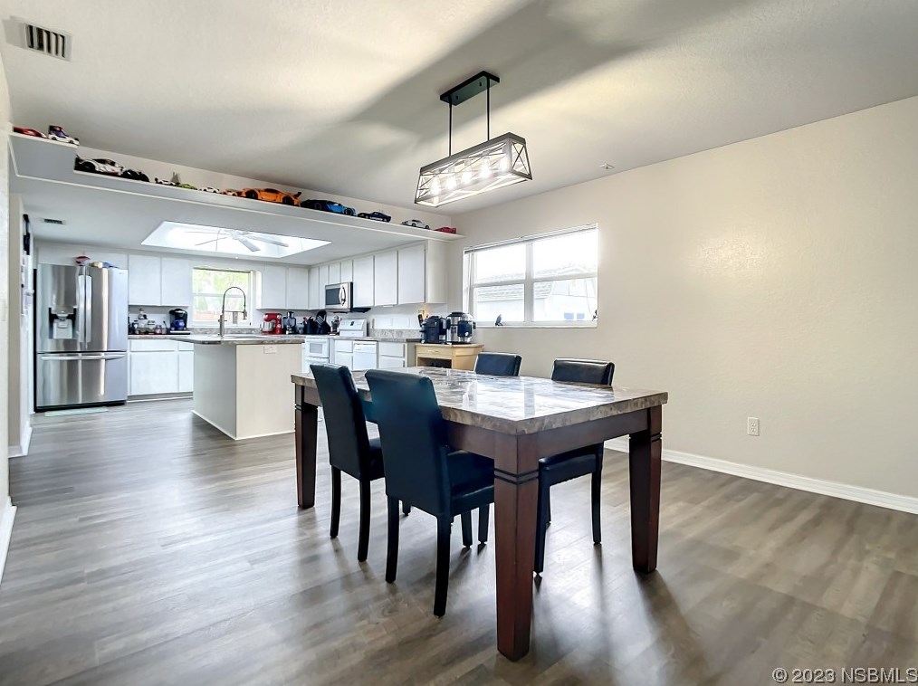 2329 Victory Palm Dr, Edgewater FL  32141-4411 exterior