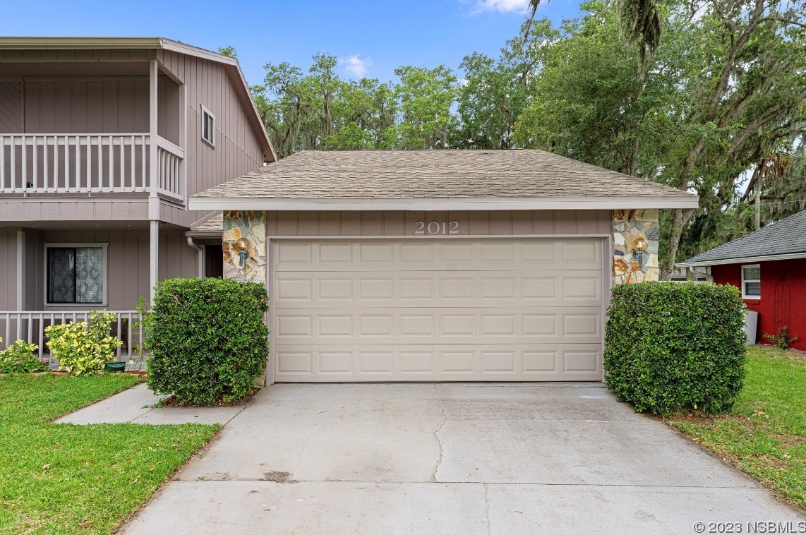 2012 Lime Tree Dr, Edgewater, FL 32141
