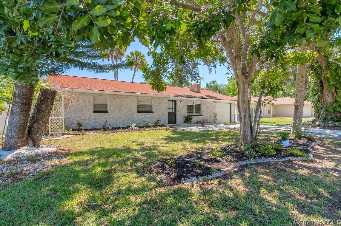 1851 Lime Tree Dr, Edgewater, FL 32141
