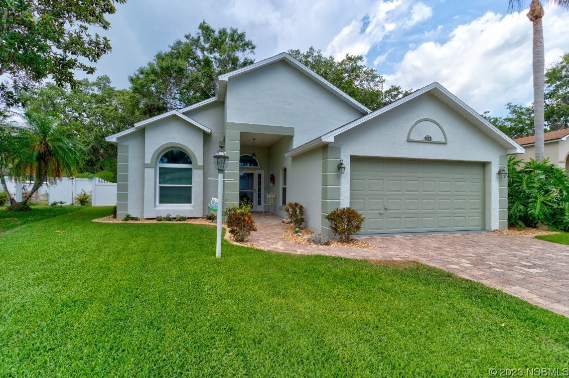 533 Cedaredge Dr, New Smyrna, FL 32168