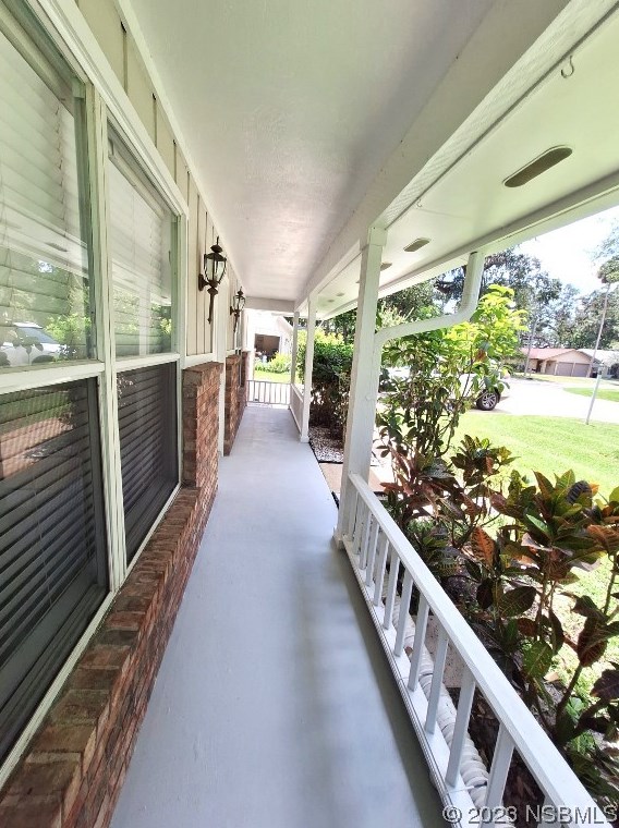 787 Sugar Cane Ln, Daytona Beach, FL 32129