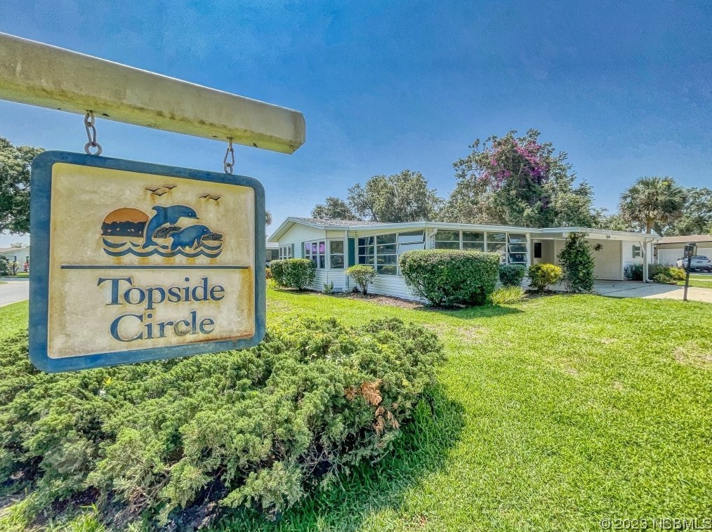 599 Topside Cir, Edgewater, FL 32141-5935