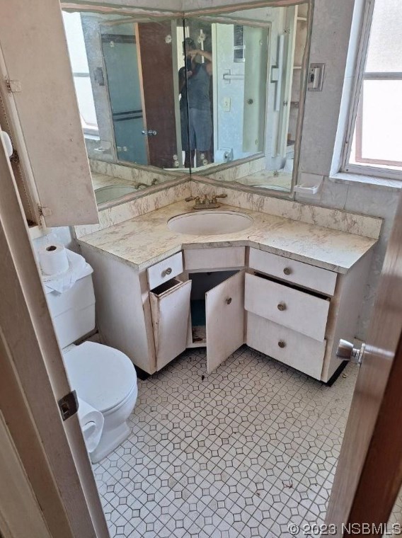 1204 Palmetto St, New Smyrna FL 32168-7608 exterior