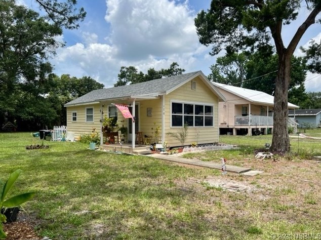 170 Bay St, New Smyrna, FL 32168-1646