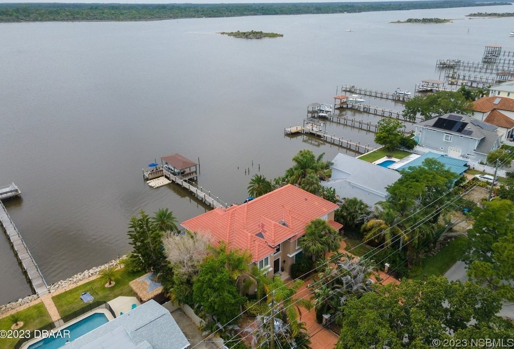 1704 John Anderson Dr, Ormond Beach, FL 32176