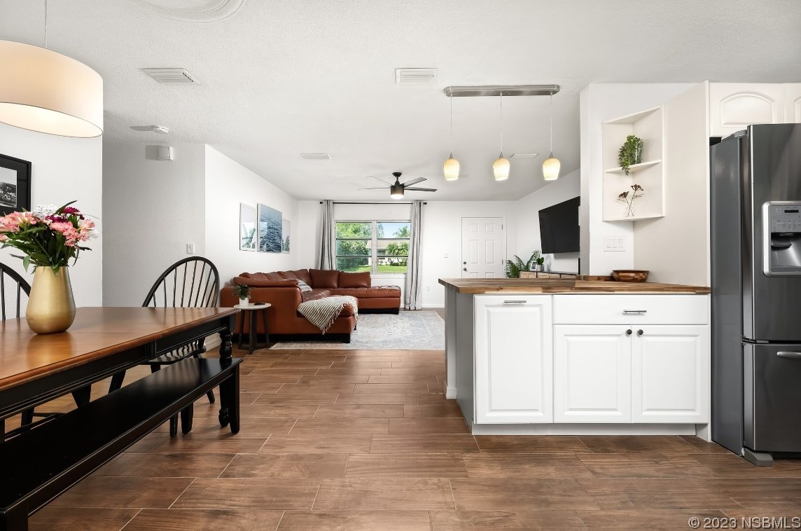 2549 Clarendon Ave, New Smyrna FL  32168-5811 exterior