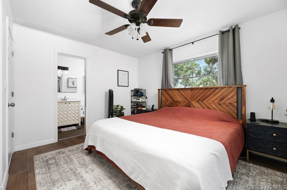 2549 Clarendon Ave, New Smyrna FL  32168-5811 exterior