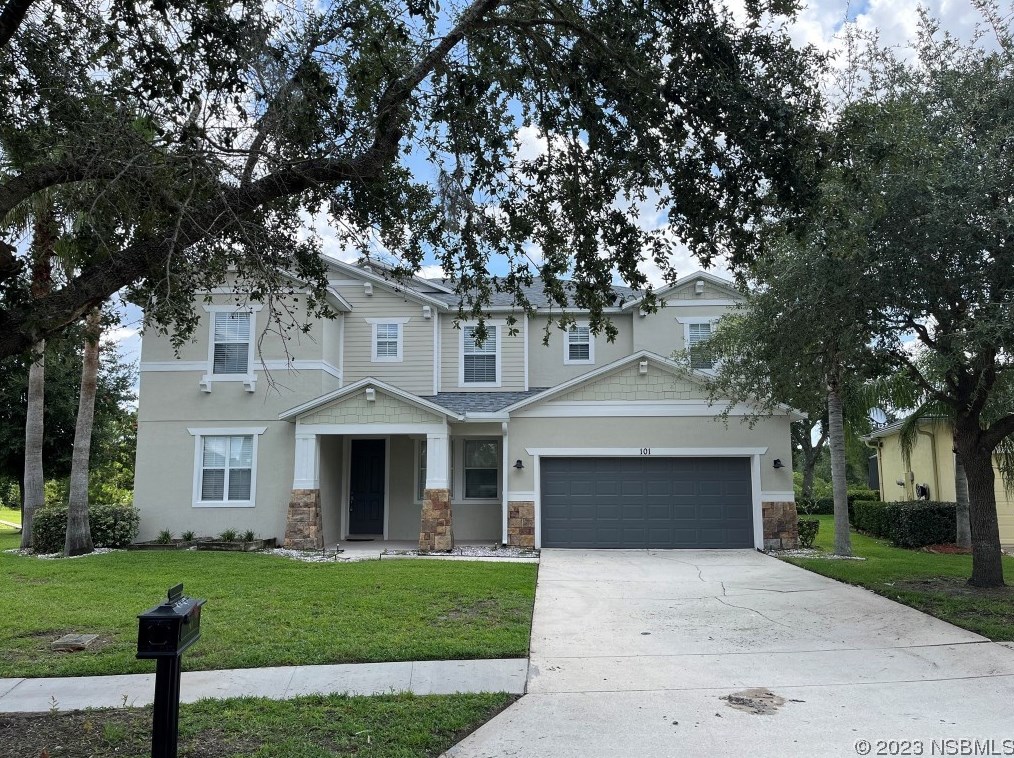 101 Hagge Dr, Daytona Beach, FL 32124