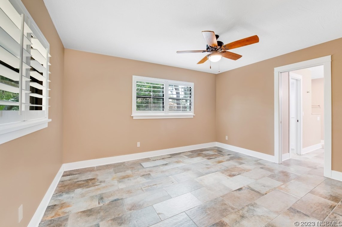 357 Sweet Bay Ave, New Smyrna FL  32168-7971 exterior