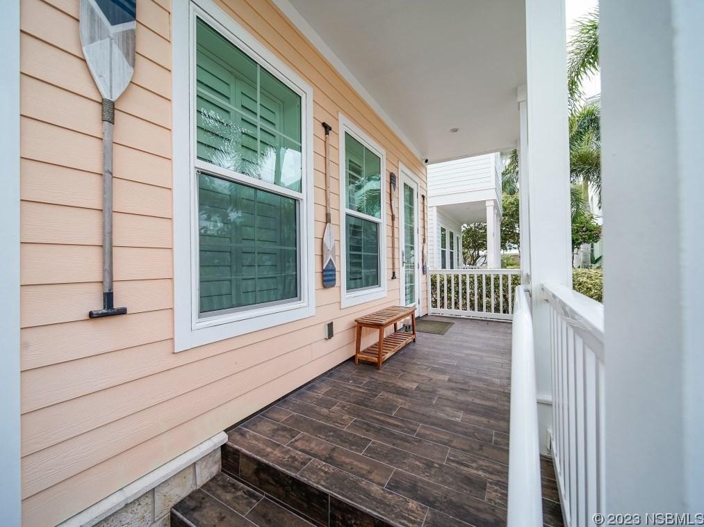 16 Old Feger Dr, New Smyrna, FL 32169