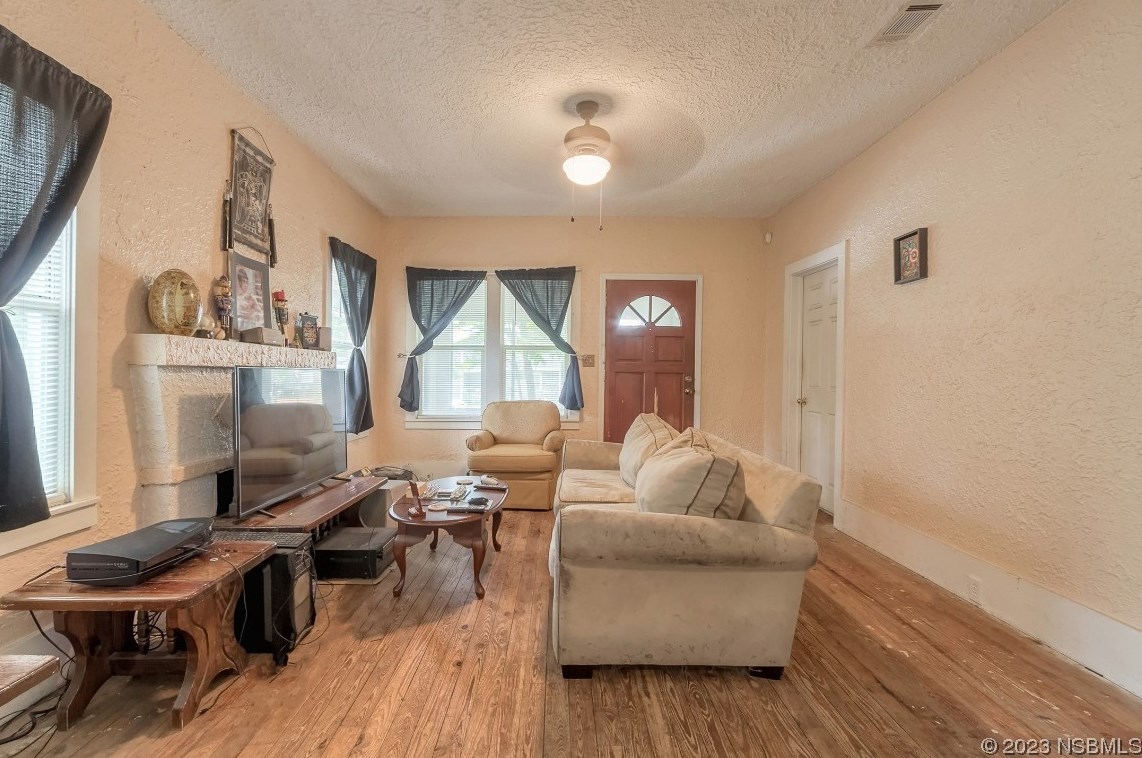 625 Olive St, Daytona Beach, FL 32119