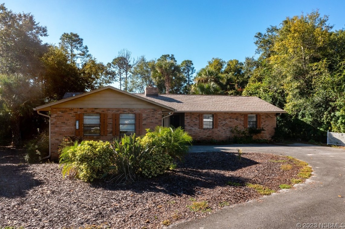 156 Slash Pine Ct, New Smyrna, FL 32168-7931