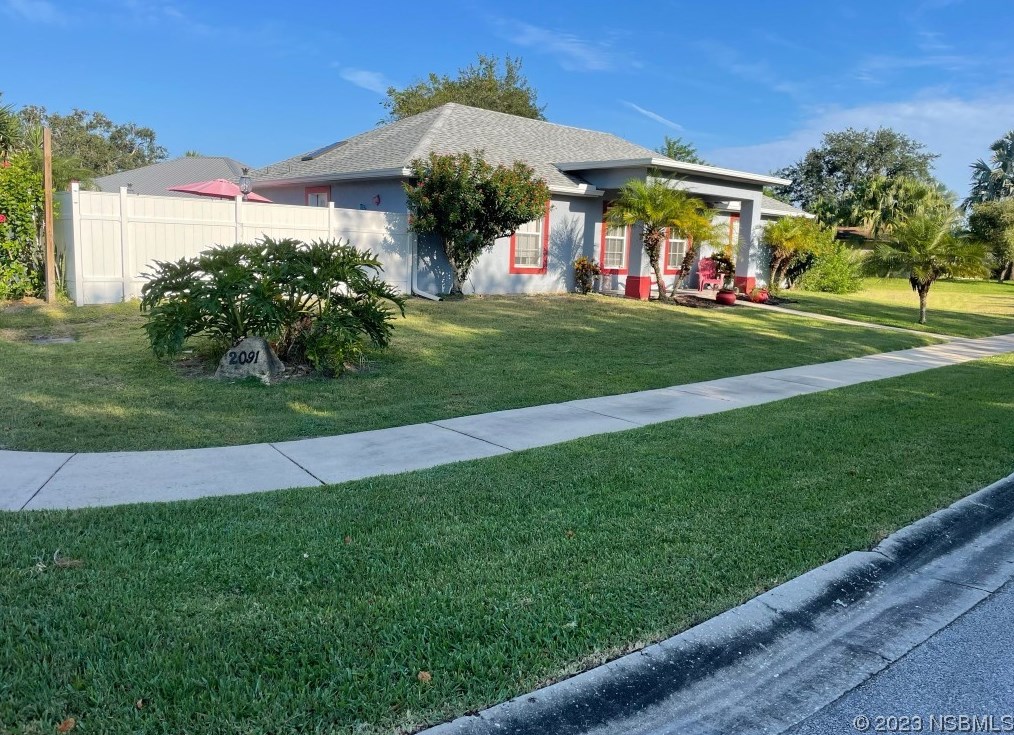 2091 Maltese Ln, New Smyrna, FL 32168-6349