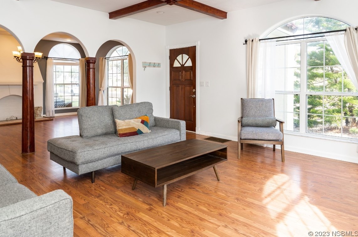 494 Seaview Ave, Daytona Beach, FL 32118