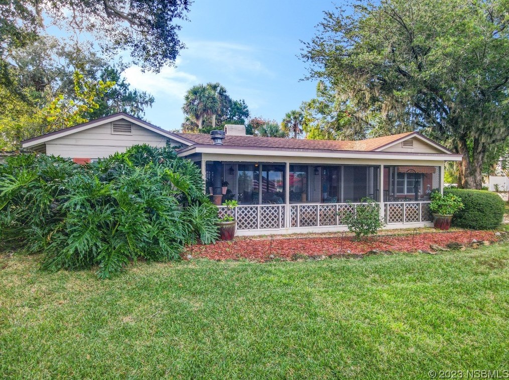 418 N Riverside Dr, Edgewater, FL 32132
