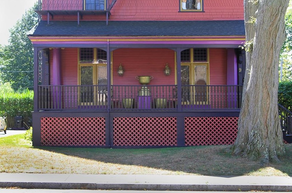 9 Dresser St, Middletown, RI 02840
