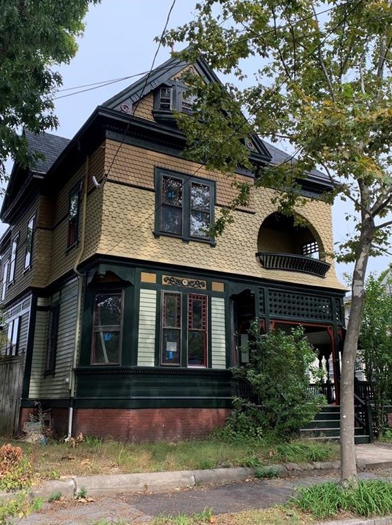 49 Princeton Ave, Providence, RI 02907
