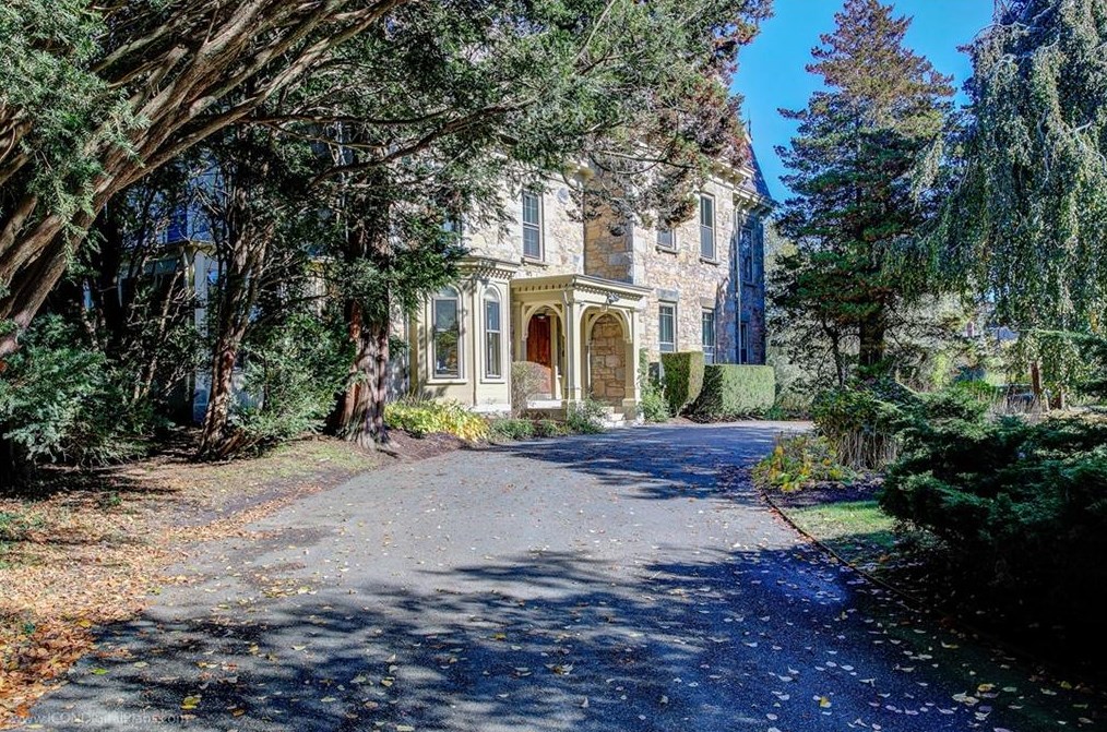 66 Webster St #7, Middletown, RI 02840