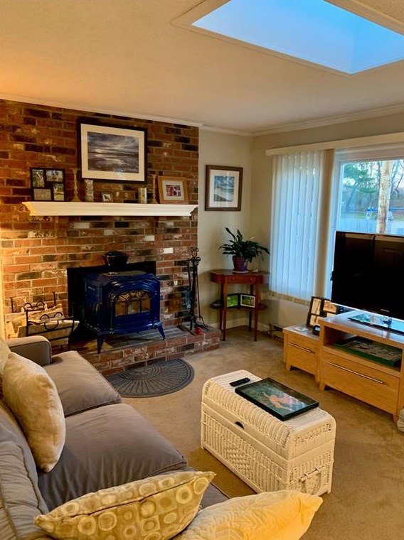 4 Chretien Dr, Little Compton, RI 02837