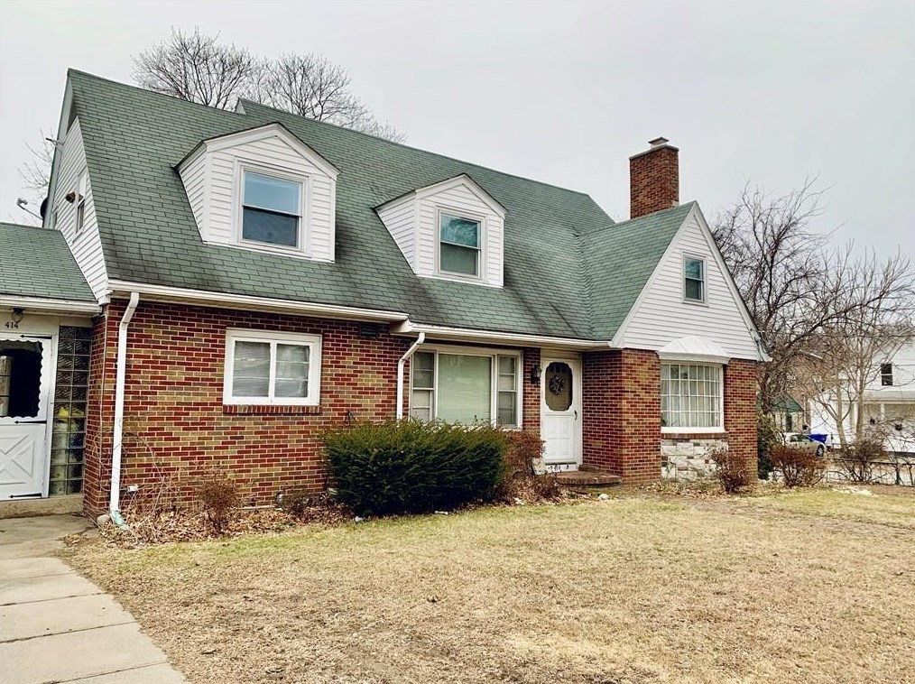 414 Woonasquatucket Ave, Providence, RI 02911